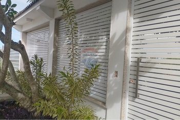 house em Estrada Roberto Burle Marx, Pedra de Guaratiba - Rio de Janeiro - RJ