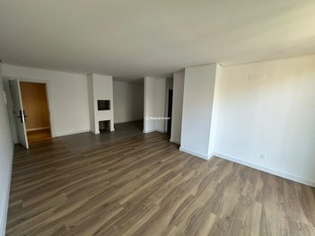 apartment em Rua Coronel João Corrêa, Centro - Gramado - RS