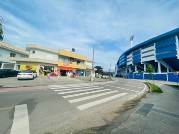 commercial_property em Jardim Esperança, Carianos - Florianópolis - SC