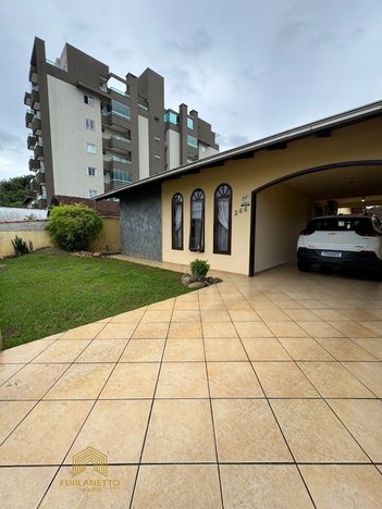 house em Rua Ipanema, Floresta - Joinville - SC