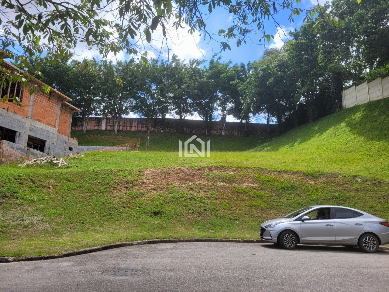 terreno a venda no condominio quinta de sao fernando