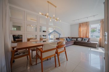 house em Rua dos Coqueirais, Jardim Petrópolis - Cotia - SP