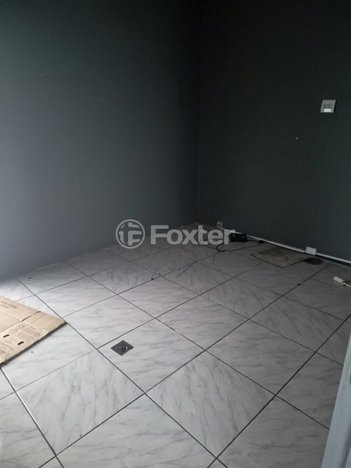 business em Avenida Benjamin Constant, Floresta - Porto Alegre - RS