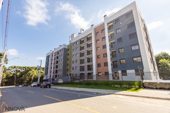 apartment em Rua Oscar Gomes de Oliveira, Santa Cândida - Curitiba - PR