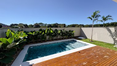 house em Rua Arlindo Isaac da Costa, Lagoa da Conceição - Florianópolis - SC