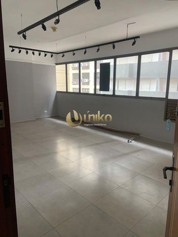 office em Avenida Sete de Setembro, Batel - Curitiba - PR