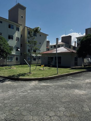 apartment em Rua dos Palmiteiros, Madri - Palhoça - SC