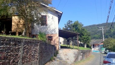 house em José Berno, Galópolis - Caxias do Sul - RS