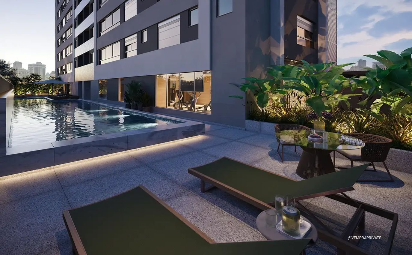 Piscina com raia