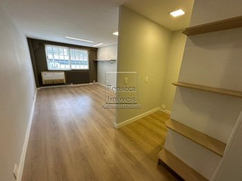 office em Estrada União e Indústria, Itaipava - Petrópolis - RJ