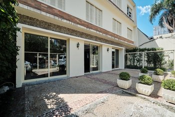 business em Munhoz da Rocha, Cabral - Curitiba - PR