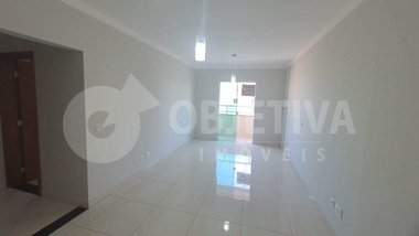 apartment em Rua Claudemiro José de Souza, Brasil - Uberlândia - MG