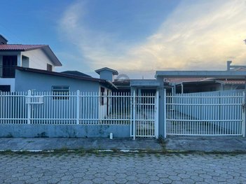 house em Rua Roberto Antonio Beling, Praia da Meta - Balneário Arroio do Silva - SC