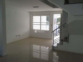 house em Rua Antônio Ângelo Carraro, Jardim Sabará - Porto Alegre - RS