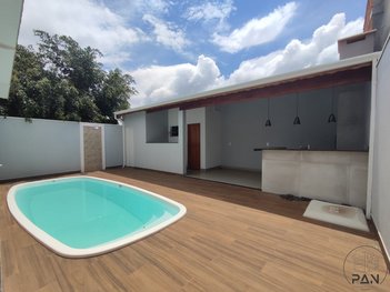 house em Avenida João Baptista Carnietto, Jardim Ypê - Botucatu - SP