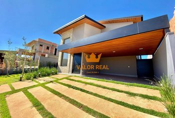 house em Rua dos Pinheiros, Jardim Novo Mundo - Jundiaí - SP