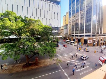 apartment em Borges de Medeiros, Centro Histórico - Porto Alegre - RS