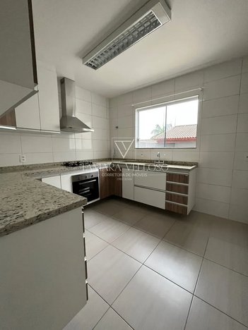 house em Rua Conceição Veloso, Vila Suissa - Mogi das Cruzes - SP