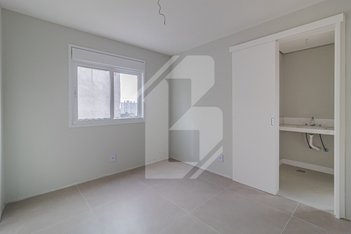 apartment em Rua Padre Alois Kades S J, Jardim Europa - Porto Alegre - RS
