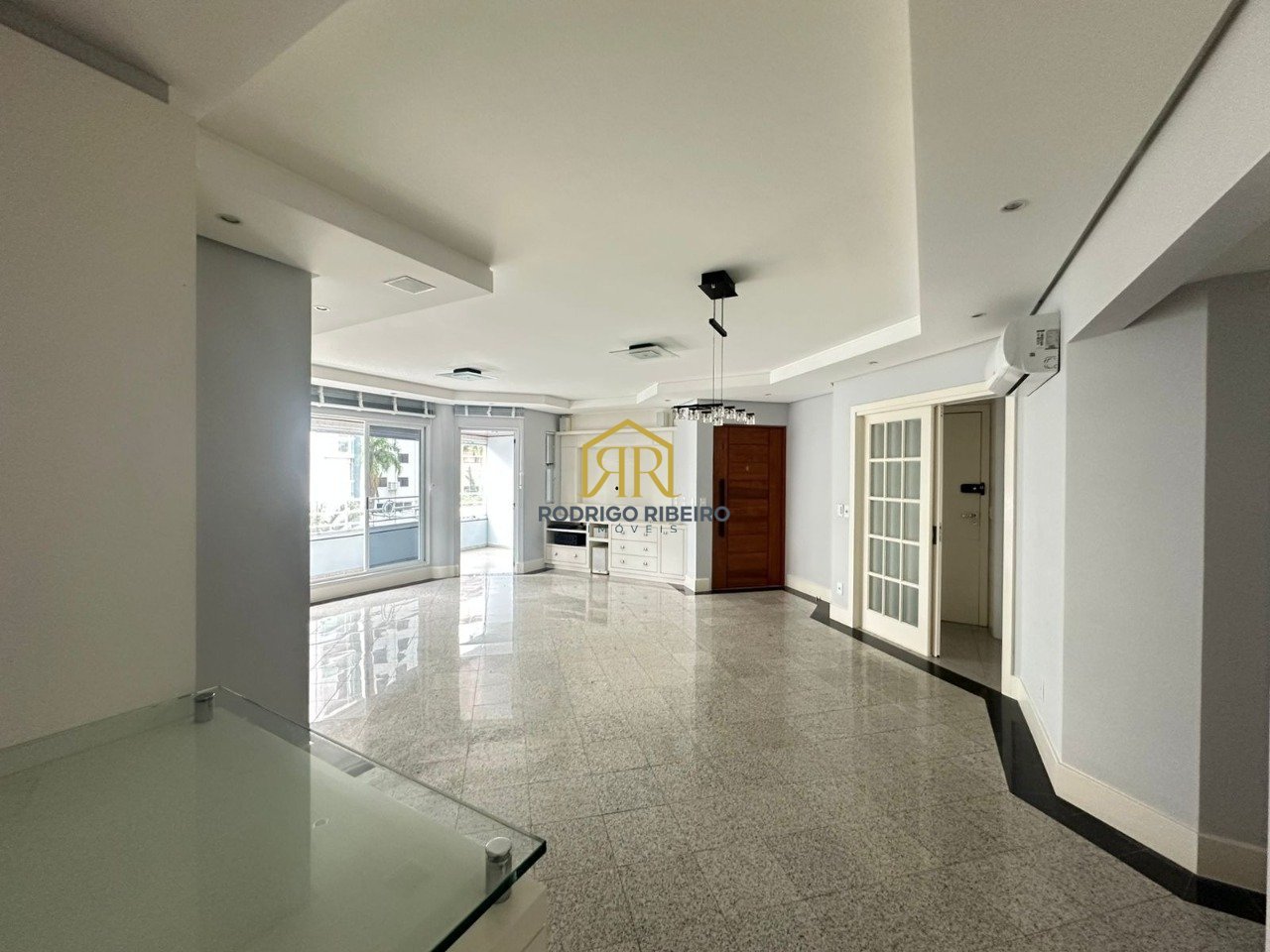 WhatsApp Image 2025-10-10 at 08.42