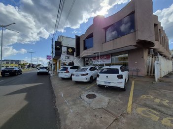 office em Avenida Antônio Carlos Paniago, Setor Martins - Mineiros - GO