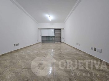 business em Avenida Cesário Alvim, Brasil - Uberlândia - MG