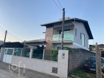 house em Rua Hamilton de Lima, Potecas - São José - SC
