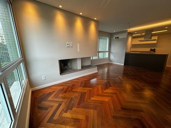 apartment em Rua Doutor Veridiano Farias, Petrópolis - Porto Alegre - RS