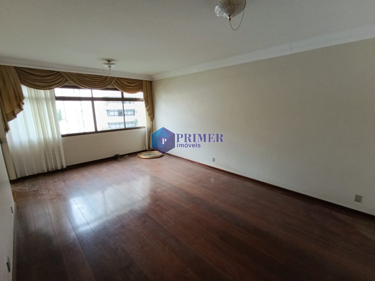 Apartamento com 4 quartos — Funcionários, Belo Horizonte