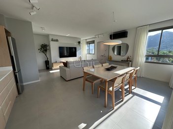 apartment em Estrada Haroldo Soares Glavan, Cacupé - Florianópolis - SC