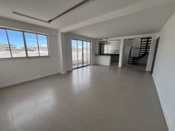 apartment em Rua Sergipe, Jardim Peró - Cabo Frio - RJ