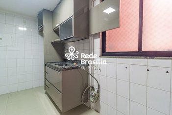 apartment em QR 104 Conjunto 7-A, Samambaia Norte (Samambaia) - Brasília - DF