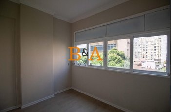 apartment em Rua Bulhões de Carvalho, Copacabana - Rio de Janeiro - RJ