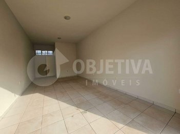 business em Avenida Clássica, Guarani - Uberlândia - MG