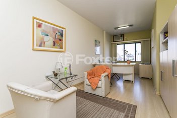 office em Rua General Souza Doca, Petrópolis - Porto Alegre - RS