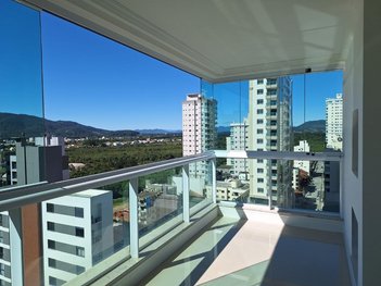 apartment em Rua 301, Meia Praia - Itapema - SC