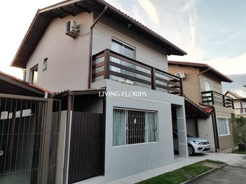 house em Rua Angico, Campeche - Florianópolis - SC