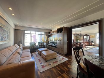 apartment em Rua Lourenço Pinto, Centro - Curitiba - PR