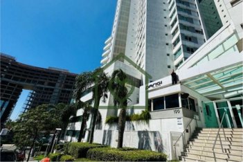 apartment em Rua Valdir Antônio Lopes, Três Figueiras - Porto Alegre - RS