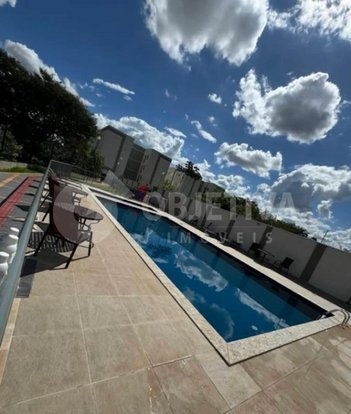 apartment em Rua José Garibaldino, Chácaras Tubalina e Quartel - Uberlândia - MG
