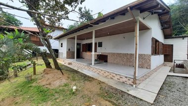 house em Estrada Haroldo Soares Glavan, Cacupé - Florianópolis - SC