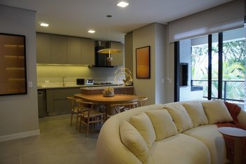 apartment em Rua Fernando Amaro, Cristo Rei - Curitiba - PR