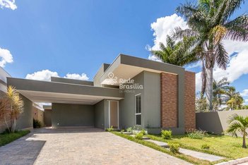 house em SHA Conjunto 4, Setor Habitacional Arniqueira (Águas Claras) - Brasília - DF