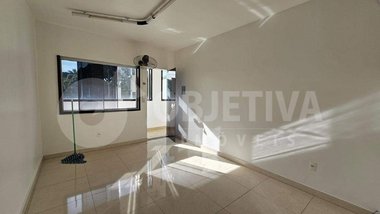 office em Praça João Jorge Coury, Presidente Roosevelt - Uberlândia - MG