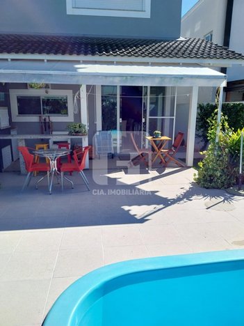 house em Rua da Quaresmeira Roxa, Cachoeira do Bom Jesus - Florianópolis - SC