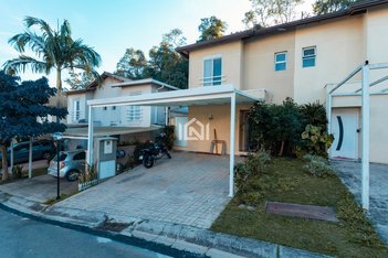 house em Rua Guarujá, Parque Rincão - Cotia - SP