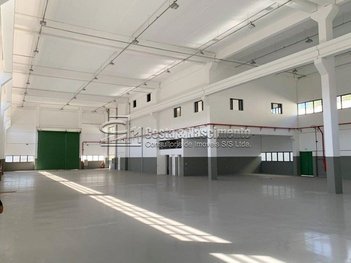 industrial em Rua Guilherme de Almeida, Jardim Saint Moritz - Taboão da Serra - SP