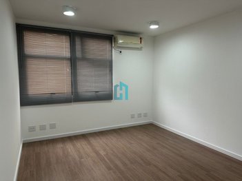 office em Avenida Rouxinol, Indianópolis - São Paulo - SP