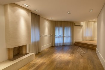 apartment em Rua Doutor Renato Paes de Barros, Itaim Bibi - São Paulo - SP