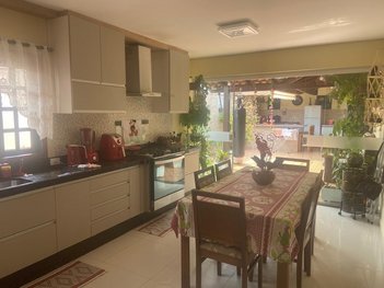 house em Rua José Urbano Sanches, Vila Oliveira - Mogi das Cruzes - SP